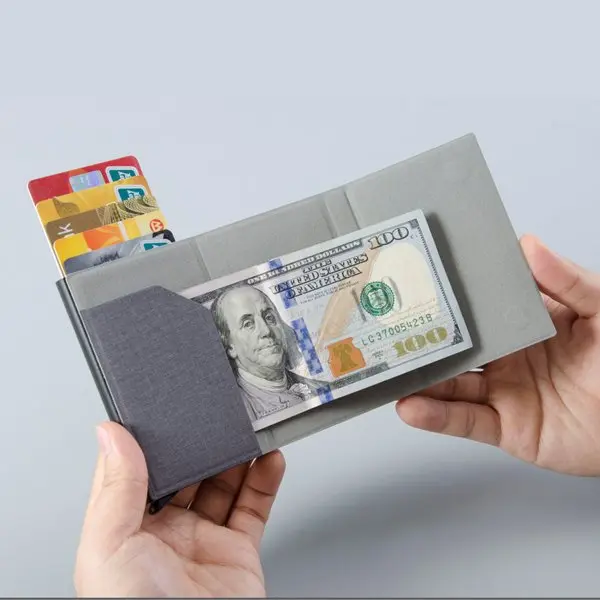 1728-Limit-Wallet-open-600x600.webp
