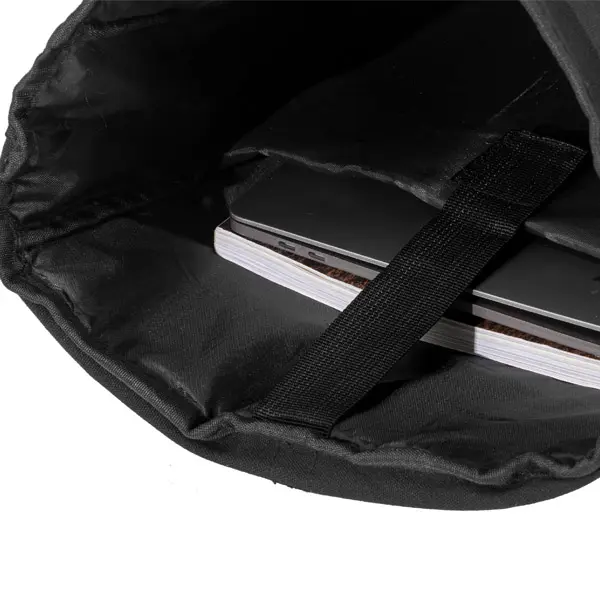 2101-PACKA-BLACK-6.webp