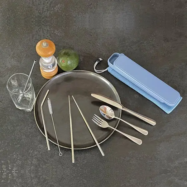 1828-Cutlery-set-in-box-and-case-600x600.webp